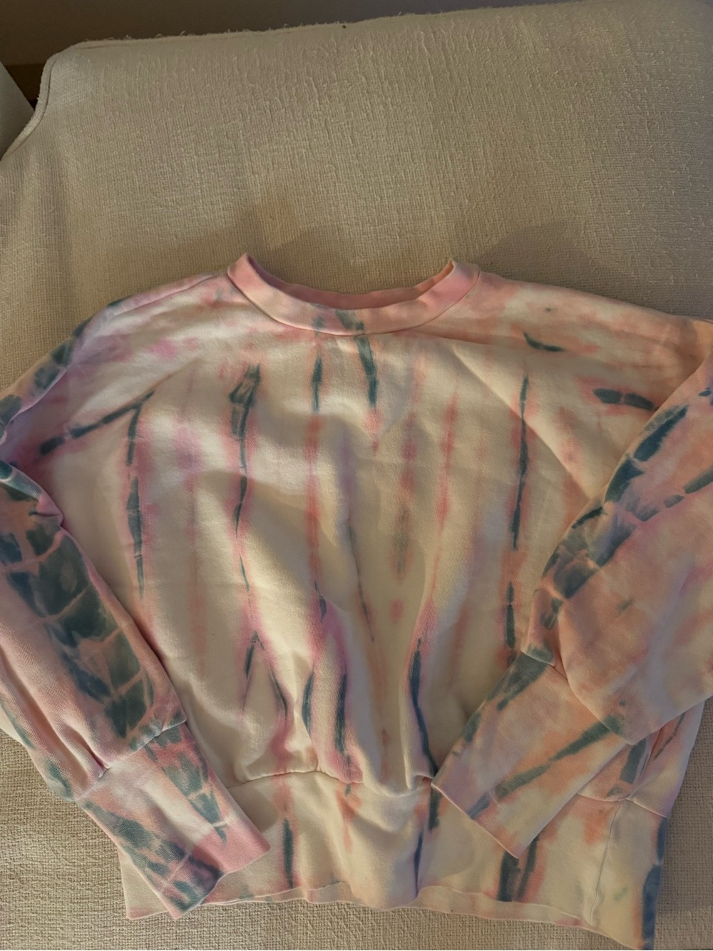 Pastel Tie-Dye Long Cropped Sweatshirt